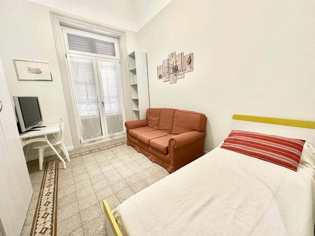 Ferienwohnung Palazzo La Zagara Palermo Exterior foto