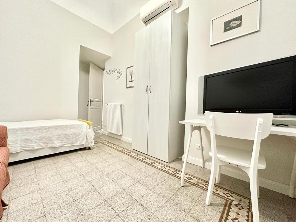 Ferienwohnung Palazzo La Zagara Palermo Exterior foto