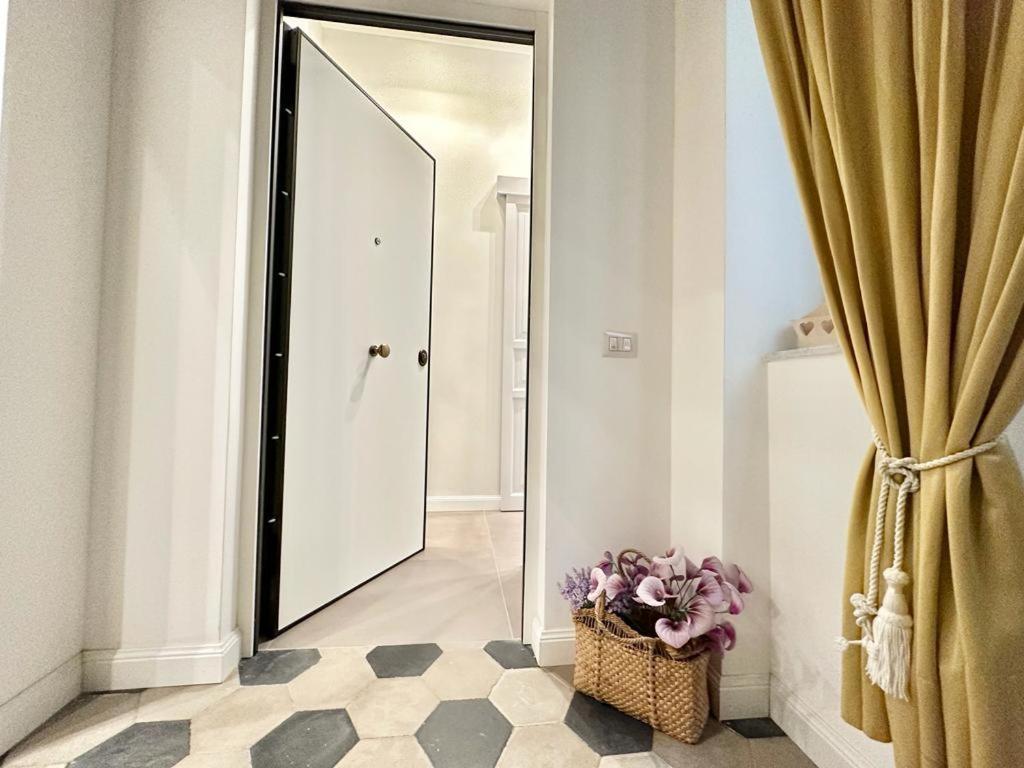Ferienwohnung Palazzo La Zagara Palermo Exterior foto