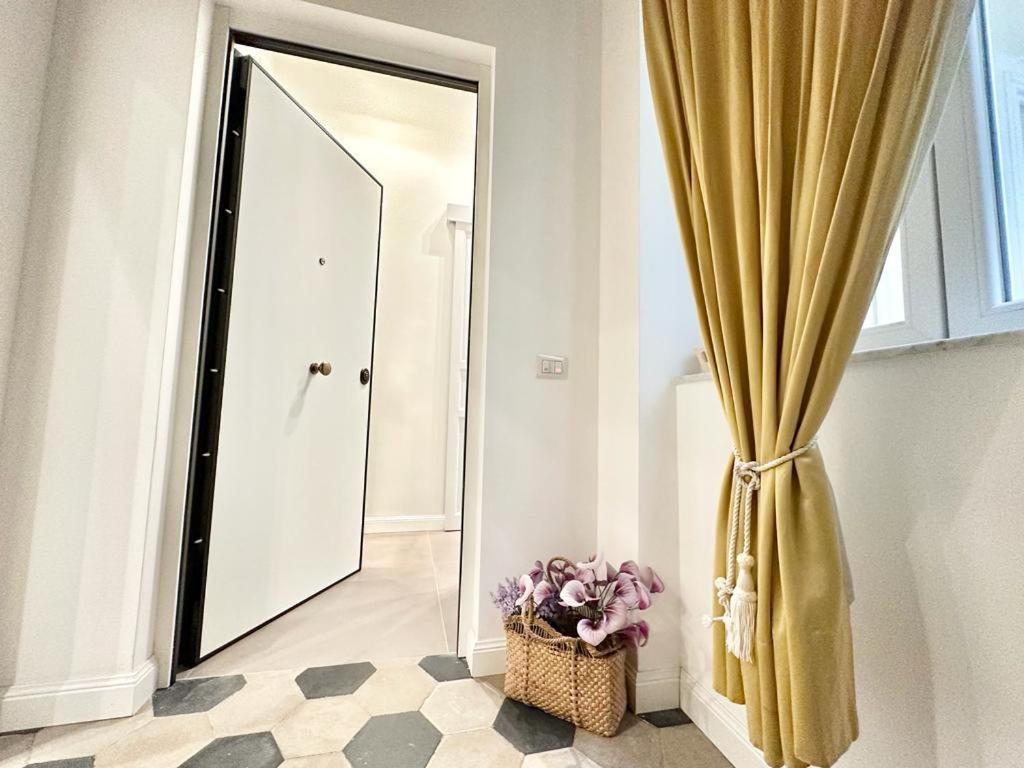 Ferienwohnung Palazzo La Zagara Palermo Exterior foto